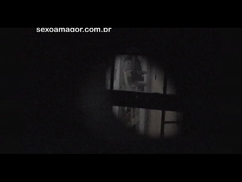 ❤️ Blondie bliver hemmeligt videooptaget af en voyeur fra nabolaget gemt bag hule mursten ❤❌ Porn video at da.xxxtophd.ru ❌️❤